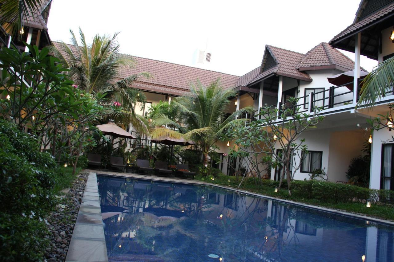 S.R Sofia Villa Hotel Siem Reap Luaran gambar